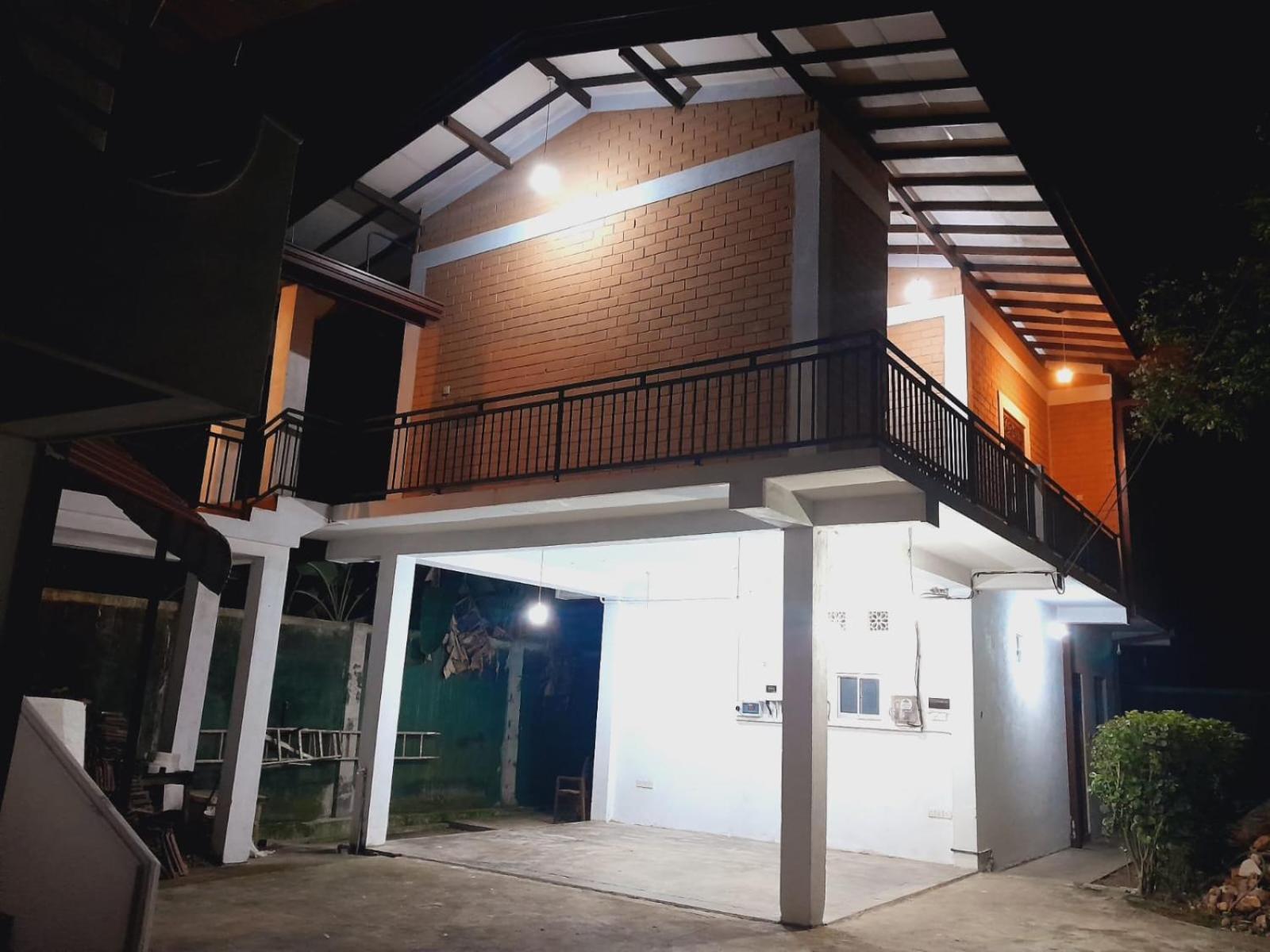 高尔Laliz住宿加早餐旅馆 外观 照片
